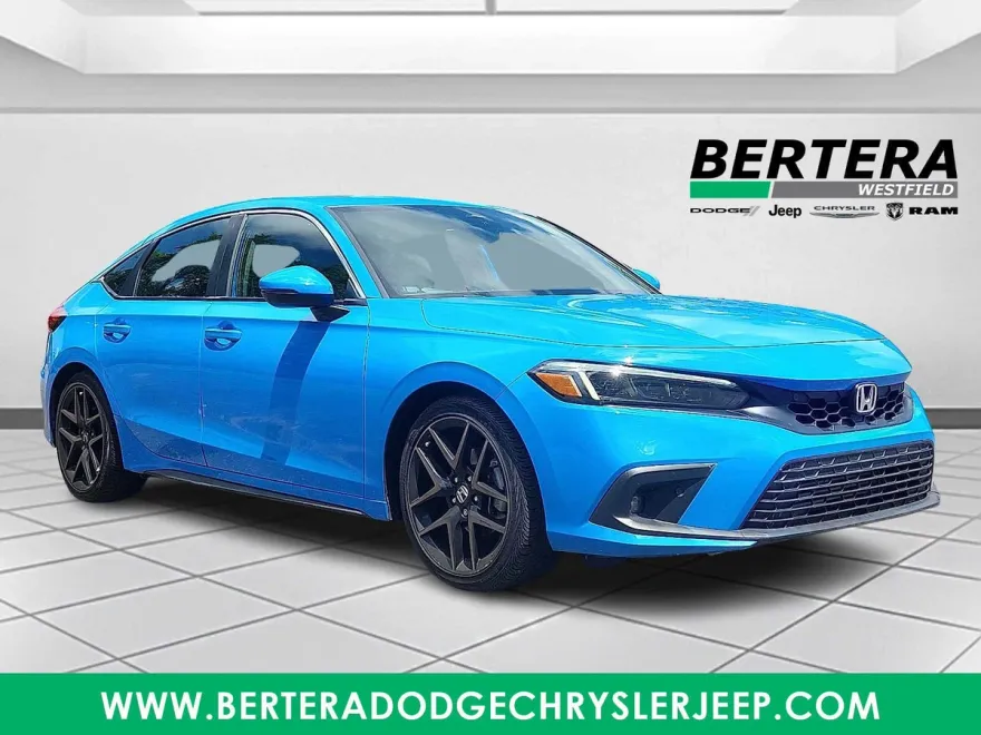 2024 Honda Civic Hatchback Sport Touring photo 1