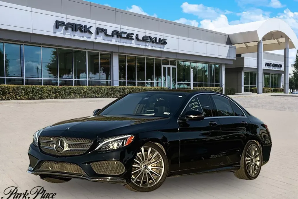 2018 Mercedes Benz C 300 Sedan photo 1