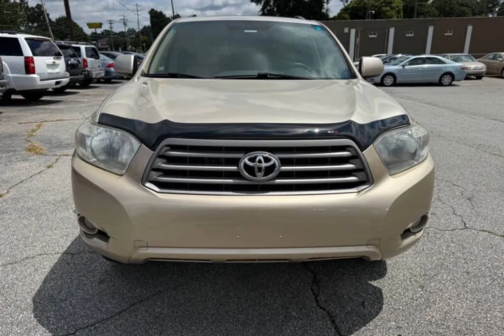 2010 Toyota Highlander SE photo 1
