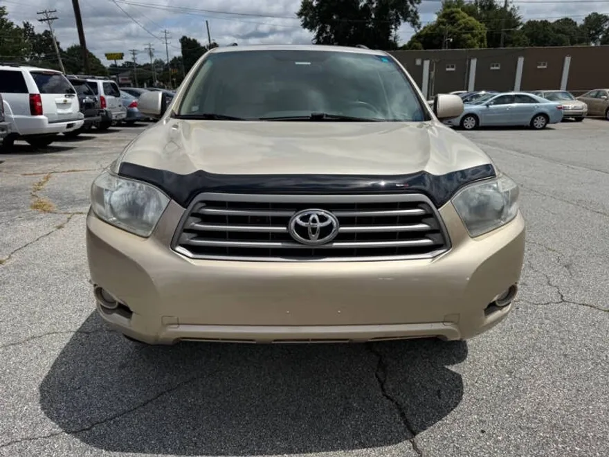 2010 Toyota Highlander SE photo 1