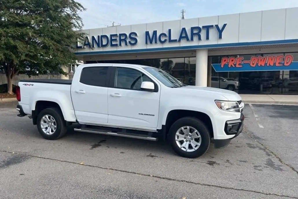 2022 Chevrolet Colorado LT photo 1