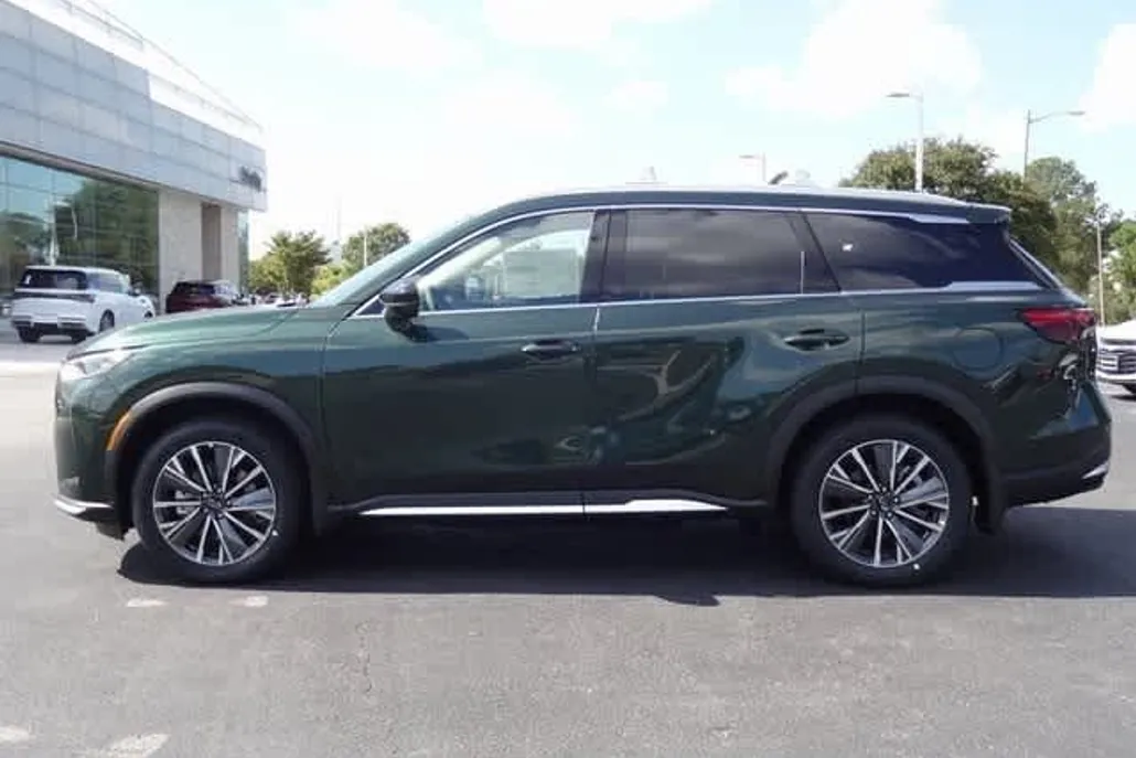 2026 Infiniti QX60 Luxe photo 1
