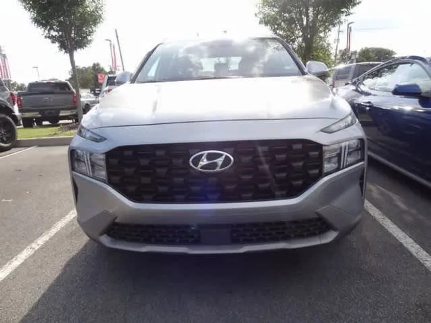 2023 Hyundai Santa Fe SEL photo 1