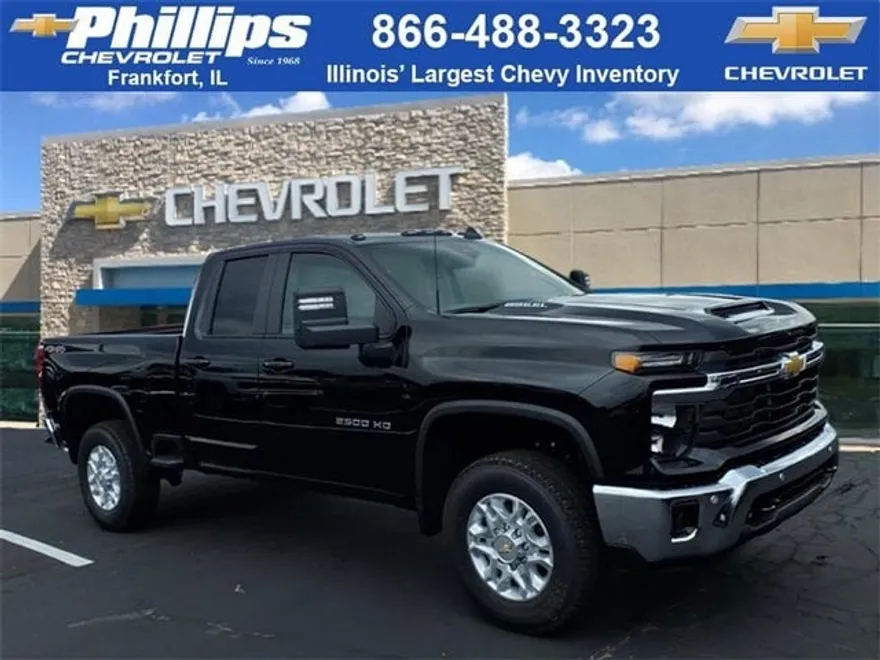 2026 Chevrolet Silverado 2500HD LT photo 1