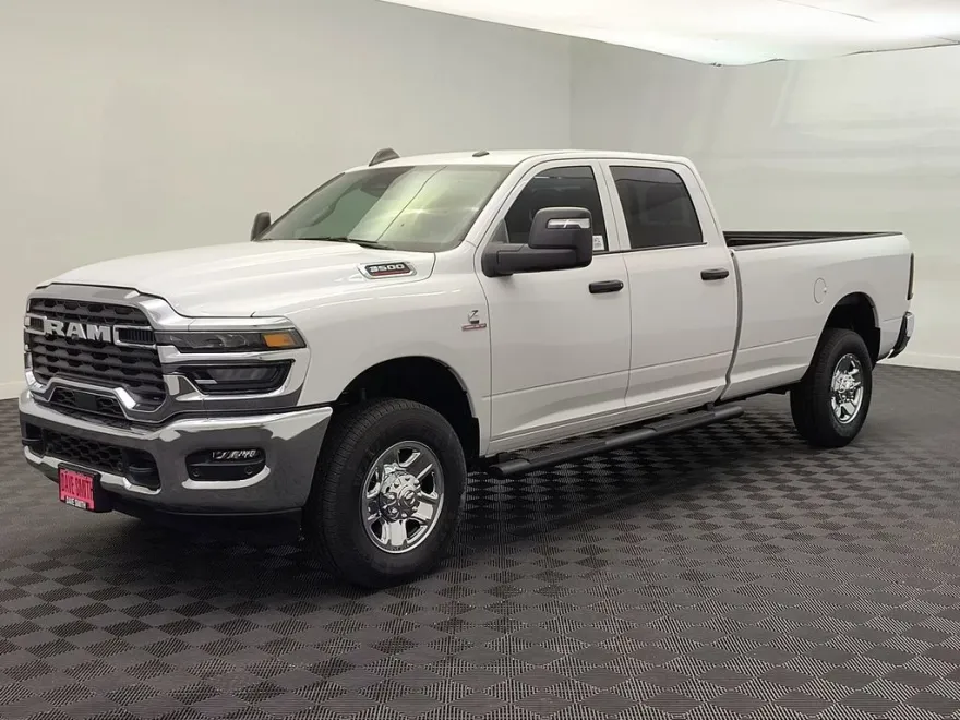 2025 Ram 3500 Tradesman photo 1