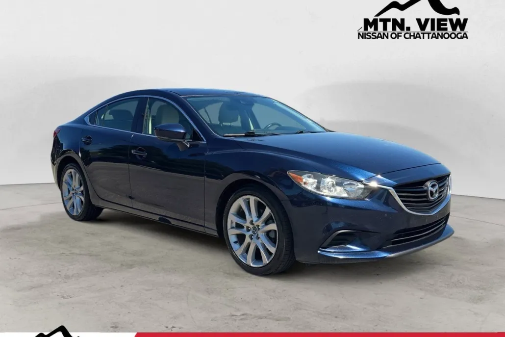 2017 Mazda Mazda6 Touring photo 1
