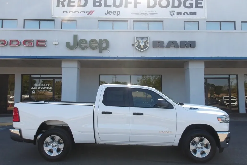 2025 Ram 1500 Tradesman photo 1