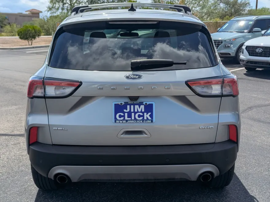 2022 Ford Escape SEL photo 1