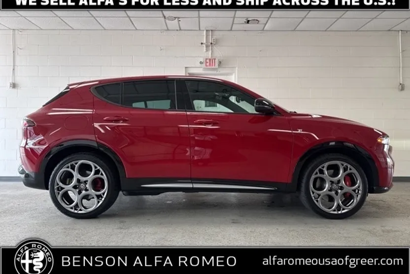 2024 Alfa Romeo Tonale Ti photo 1