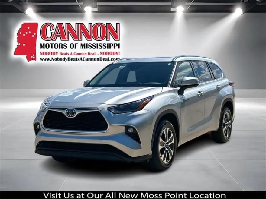 2021 Toyota Highlander Hybrid XLE photo 1