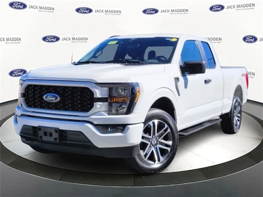 2023 Ford F-150 XL photo 1