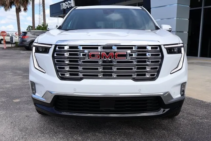 2025 Gmc Acadia Denali photo 1