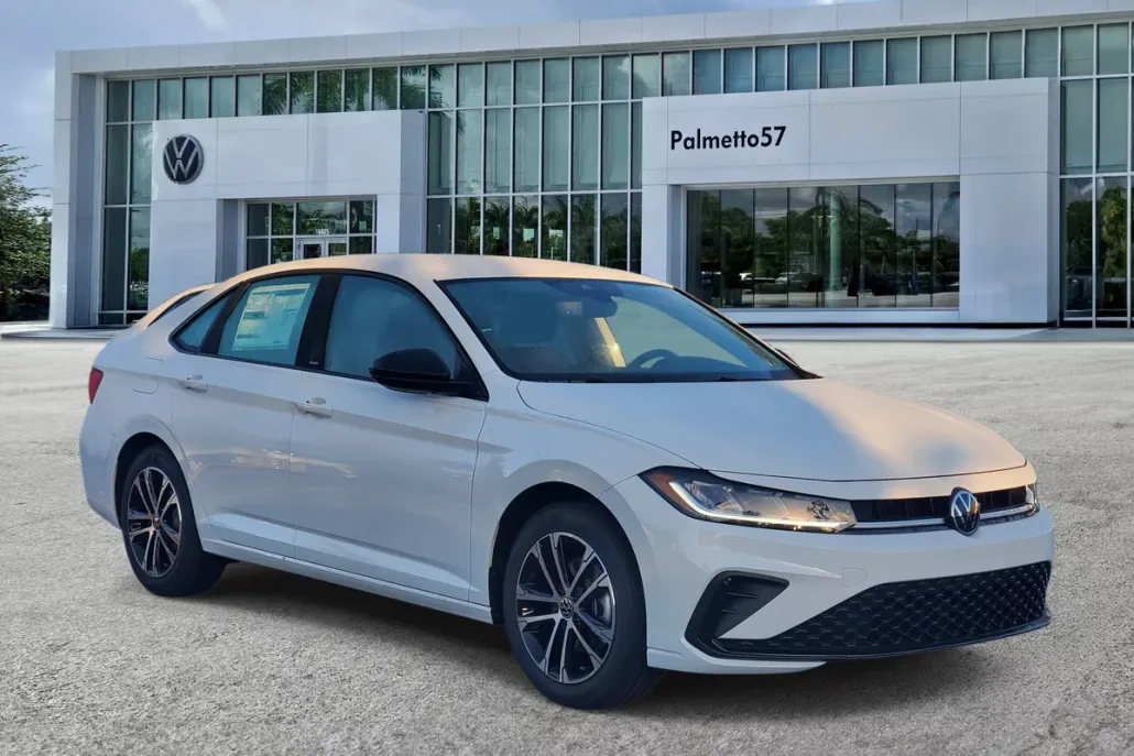 2025 Volkswagen Jetta 1.5T Sport photo 1