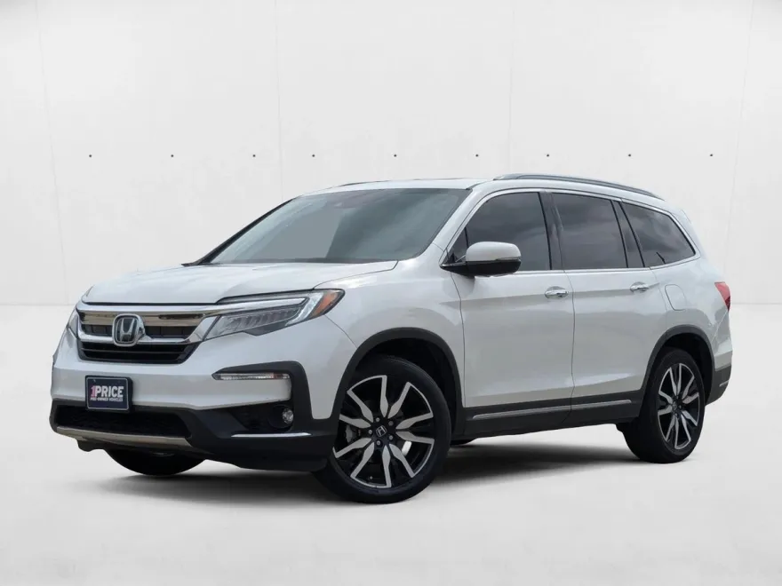2022 Honda Pilot Touring photo 1