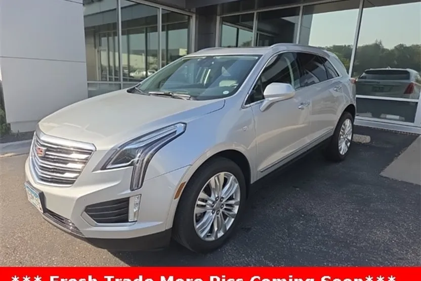 2018 Cadillac XT5 Premium Luxury photo 1