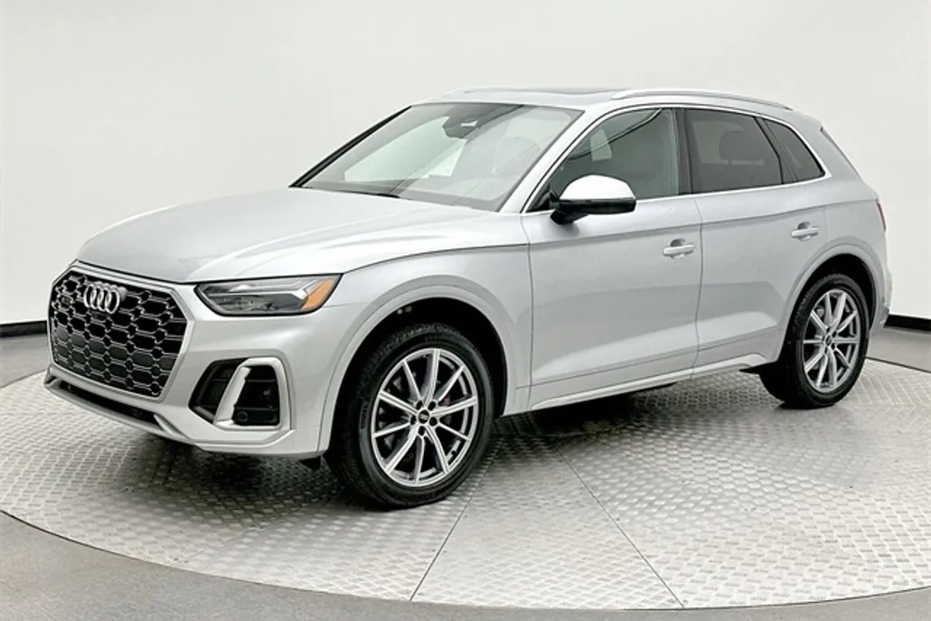 2022 Audi SQ5 Premium Plus photo 1