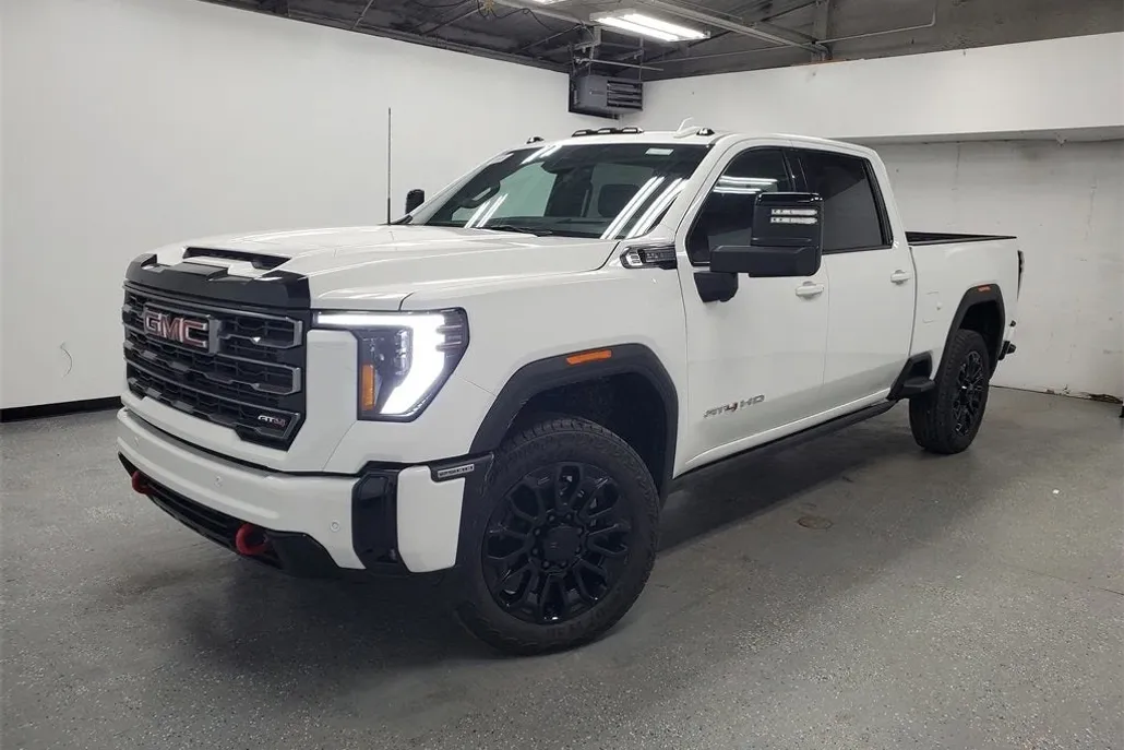 2025 Gmc Sierra 2500 HD AT4 photo 1