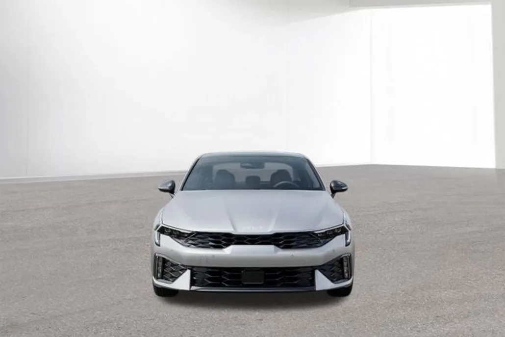 2026 Kia K5 GT-Line photo 1