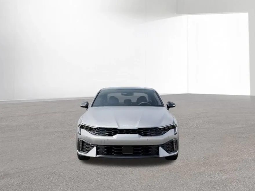 2026 Kia K5 GT-Line photo 1