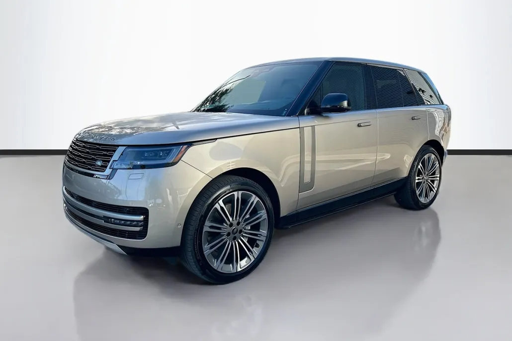 2025 Land Rover Range Rover SE photo 1