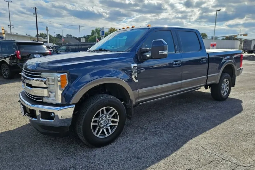 2018 Ford F-250 photo 1