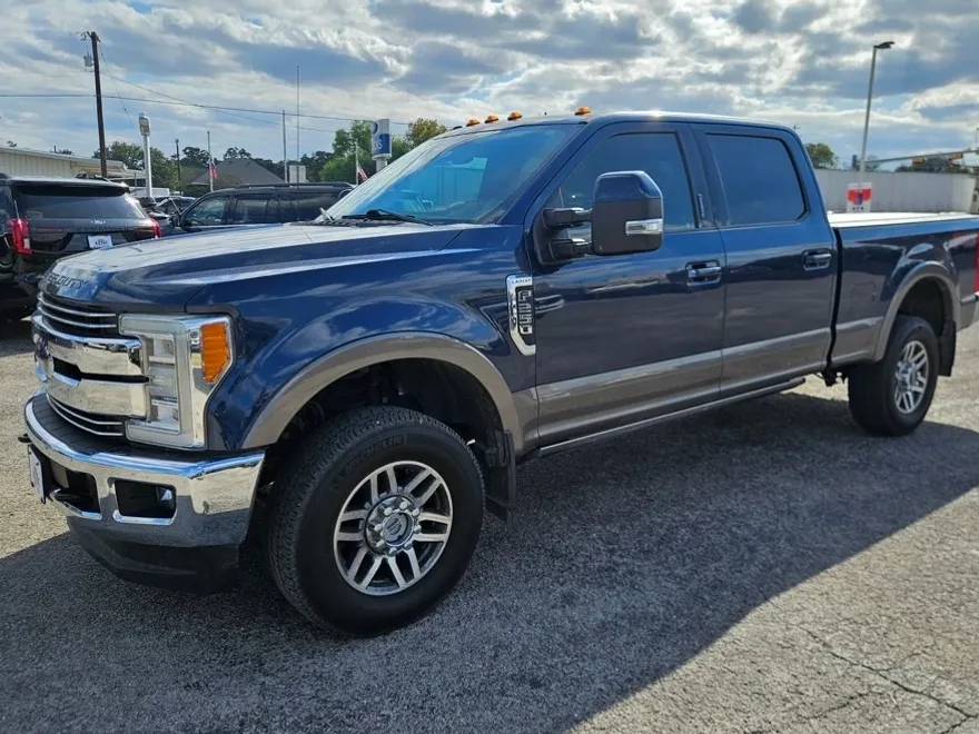 2018 Ford F-250 photo 1