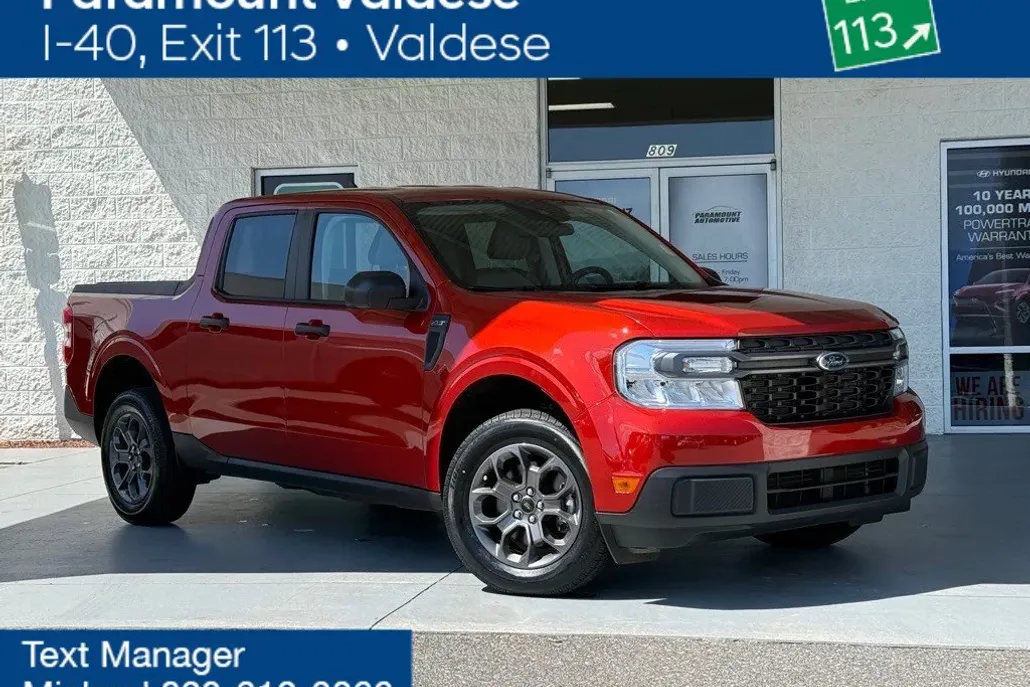 2024 Ford Maverick XLT photo 1