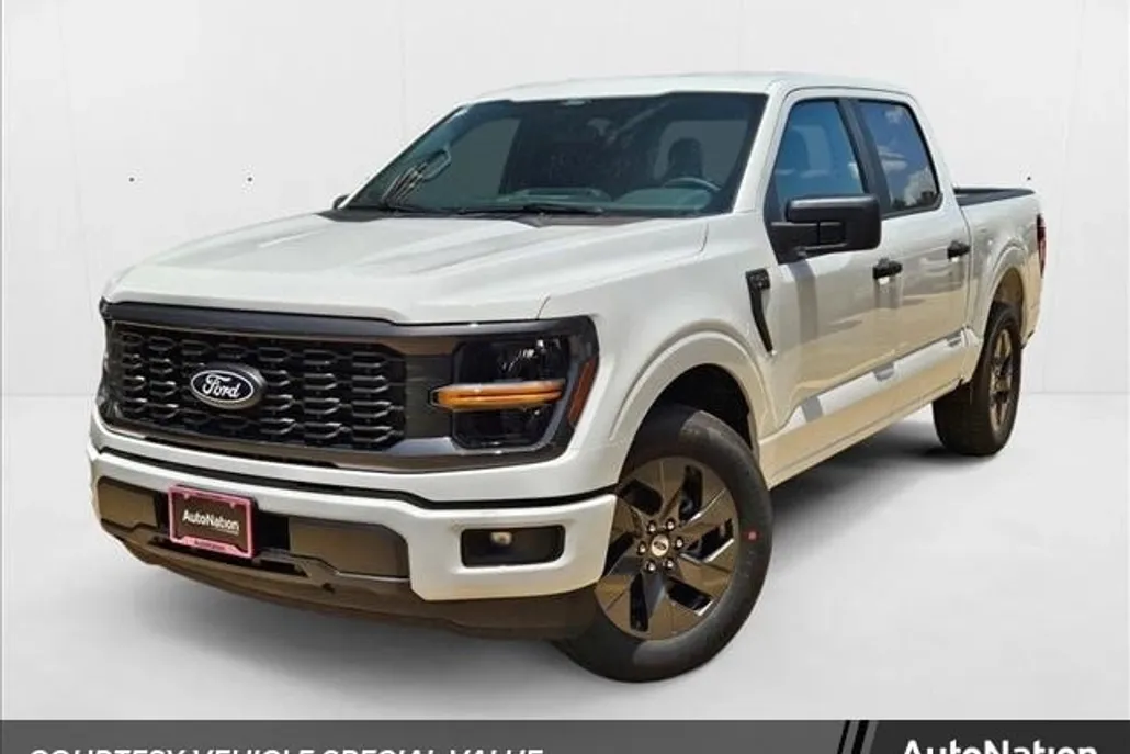2025 Ford F-150 STX photo 1