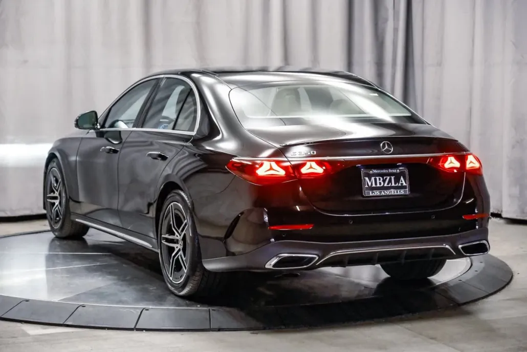 2025 Mercedes Benz E 350 photo 1