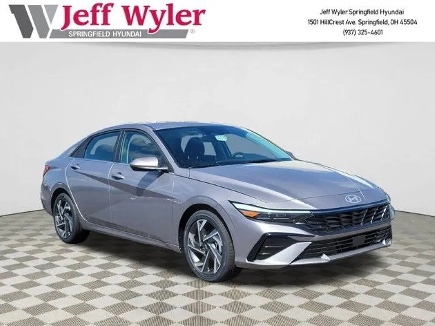 2025 Hyundai Elantra SEL Convenience photo 1