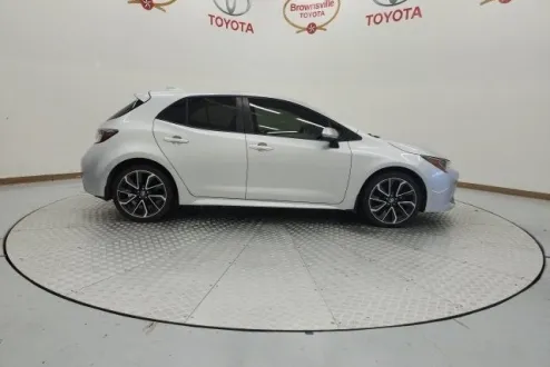 2019 Toyota Corolla XSE photo 3
