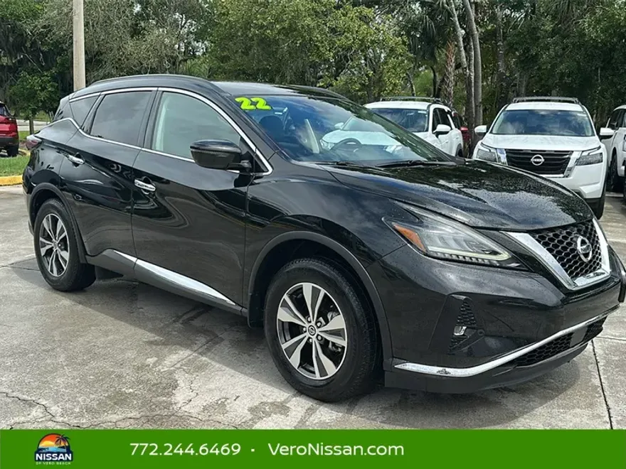 2022 Nissan Murano SV photo 1