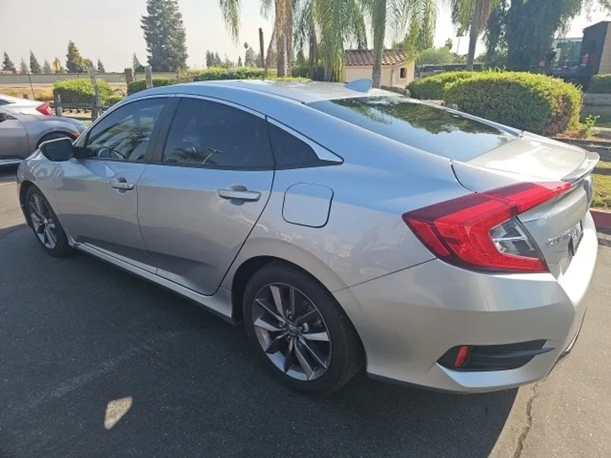 2020 Honda Civic EX photo 1