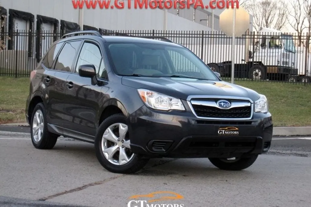 2014 Subaru Forester 2.5i Premium photo 1