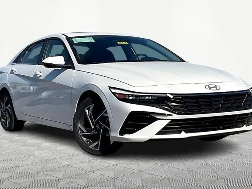2025 Hyundai Elantra Hybrid Limited photo 1