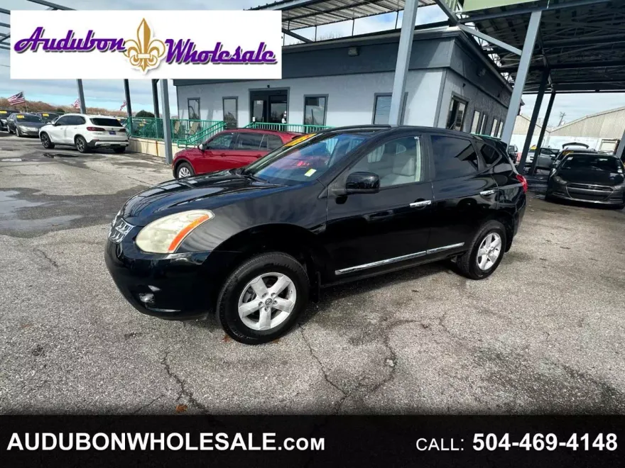 2013 Nissan Rogue S photo 1