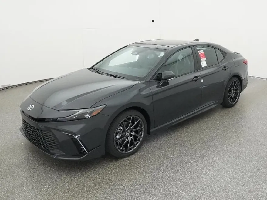 2025 Toyota Camry XSE photo 1