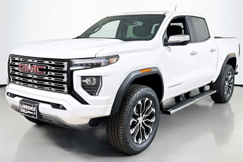 2026 Gmc Canyon Denali photo 1