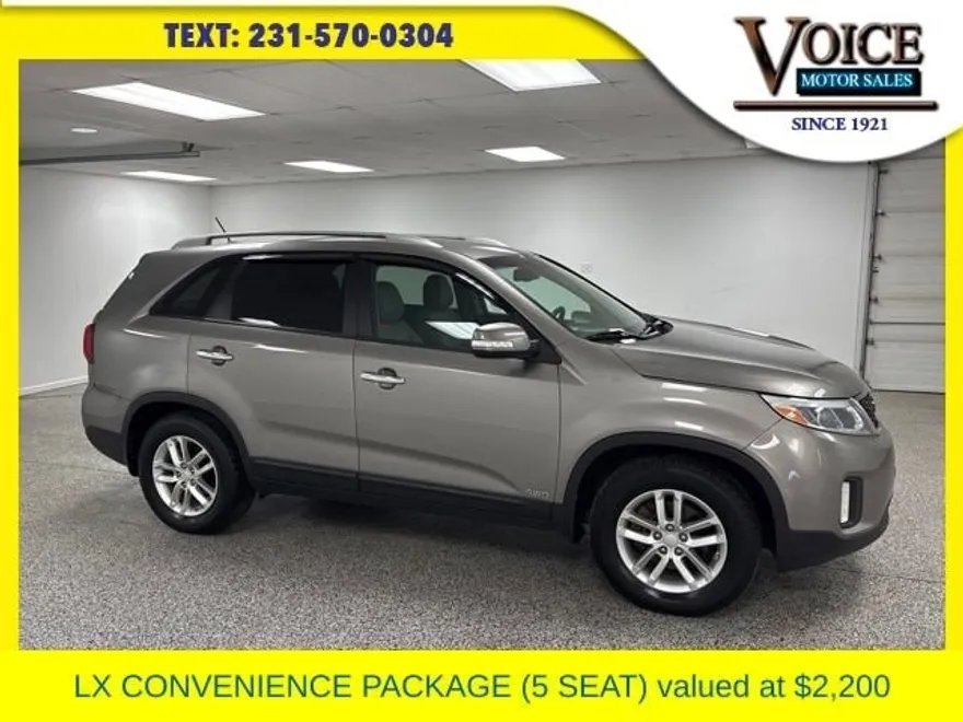 2015 Kia Sorento LX photo 1