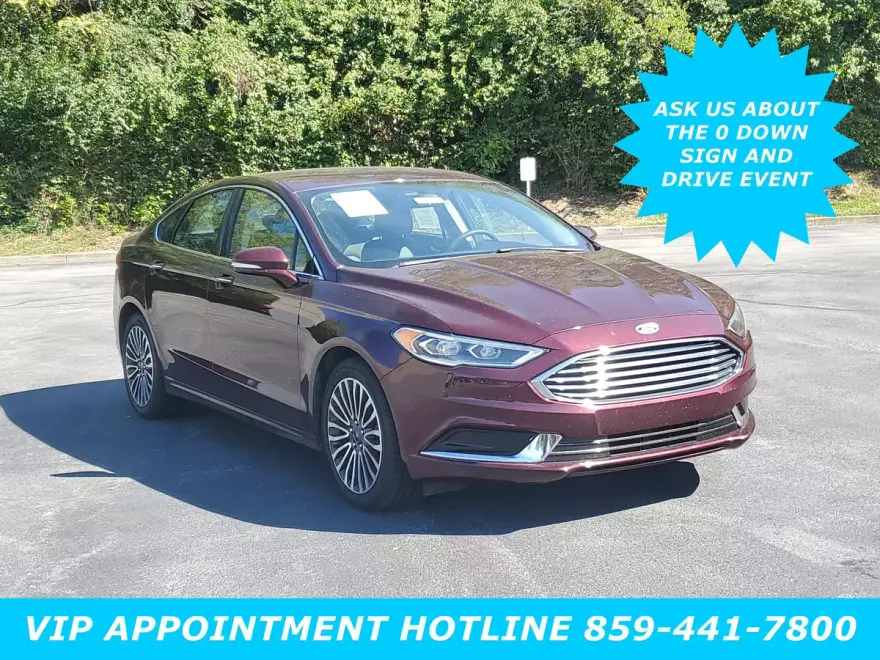 2018 Ford Fusion SE photo 1