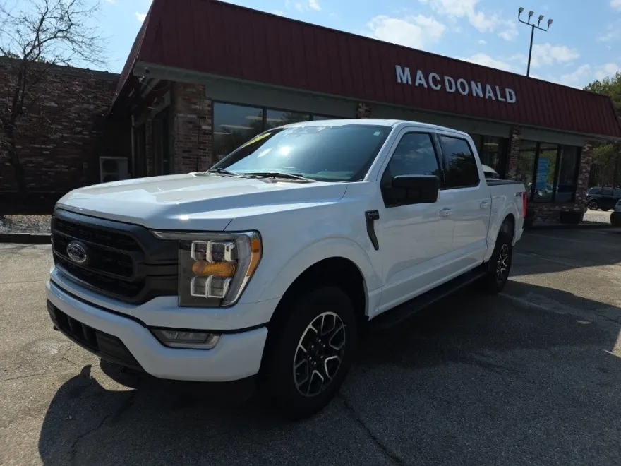 2023 Ford F-150 XLT photo 1