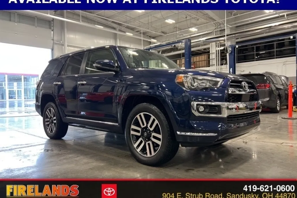 2021 Toyota 4Runner Limited photo 1