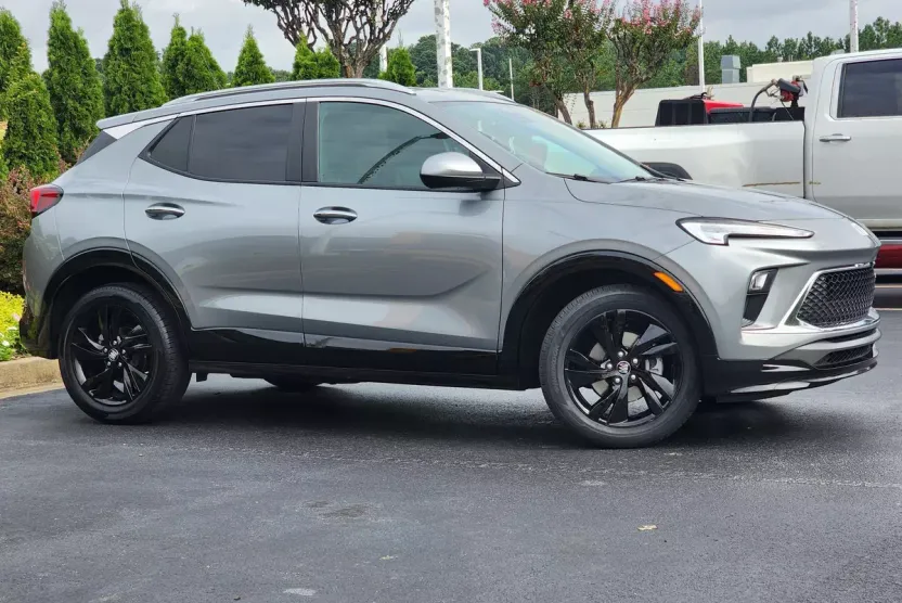 2024 Buick Encore Sport Touring photo 1