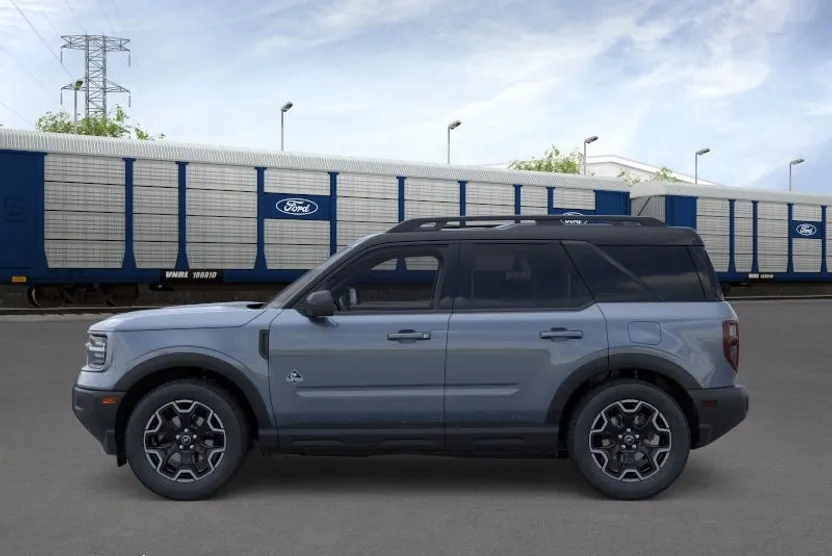 2025 Ford Bronco Sport Outer Banks photo 1