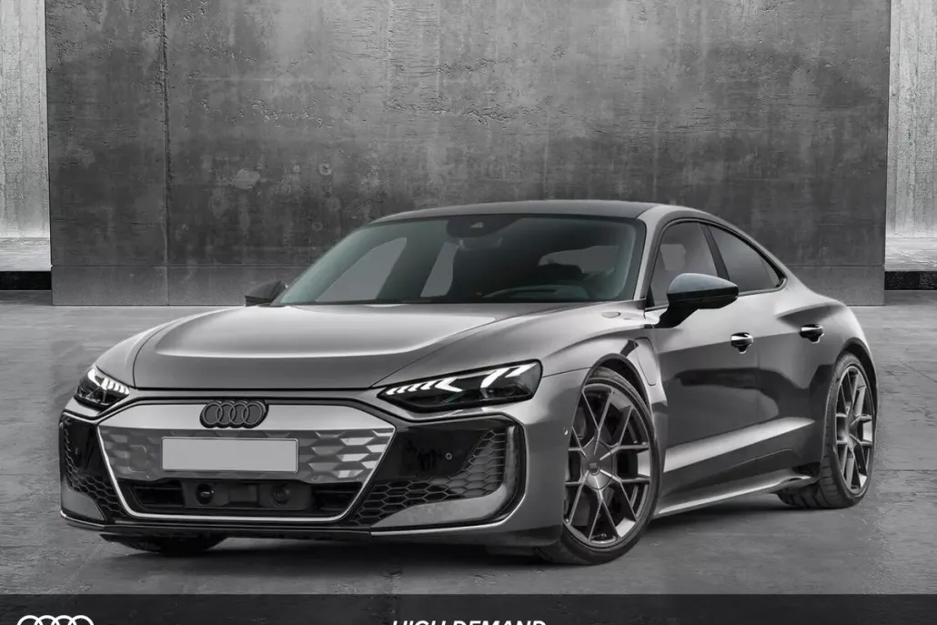 2025 Audi RS e-tron GT Base photo 1
