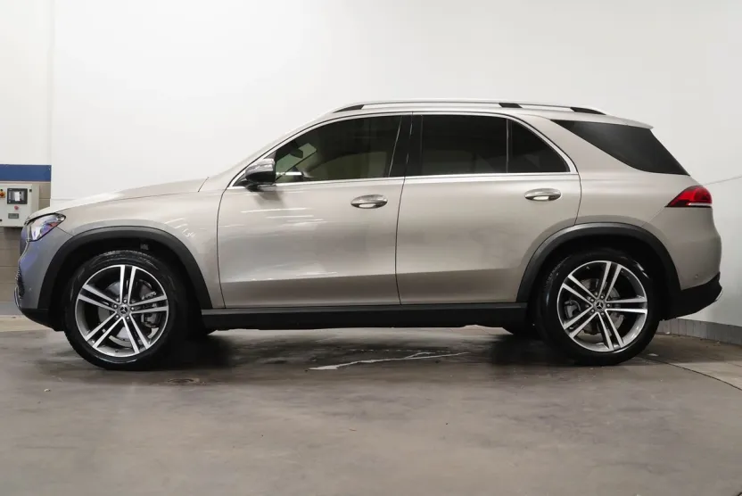 2020 Mercedes Benz GLE 450 4MATIC photo 1