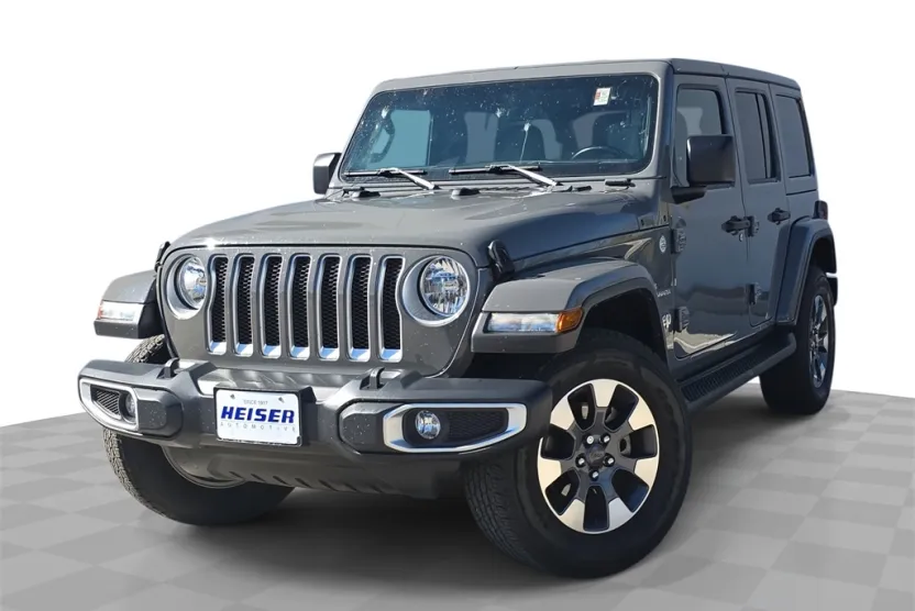 2021 Jeep Wrangler Unlimited Sahara photo 1