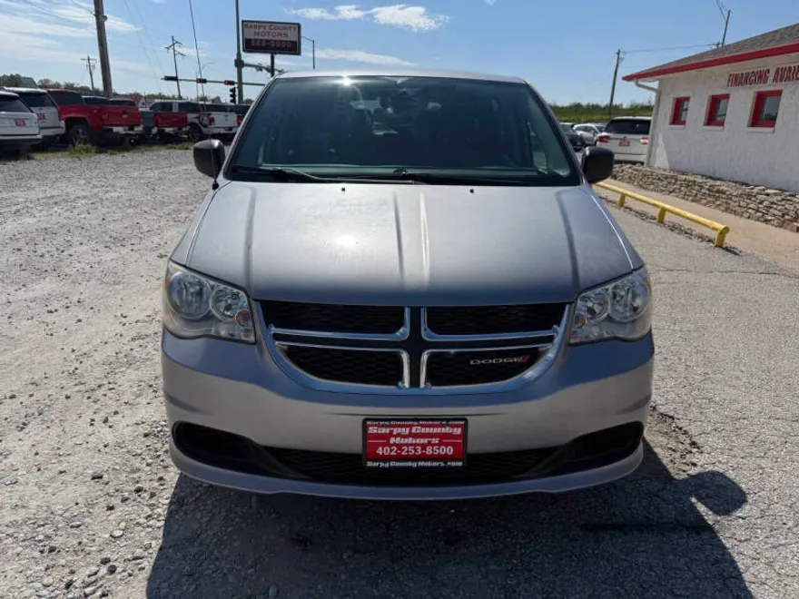 2014 Dodge Grand Caravan SE photo 1