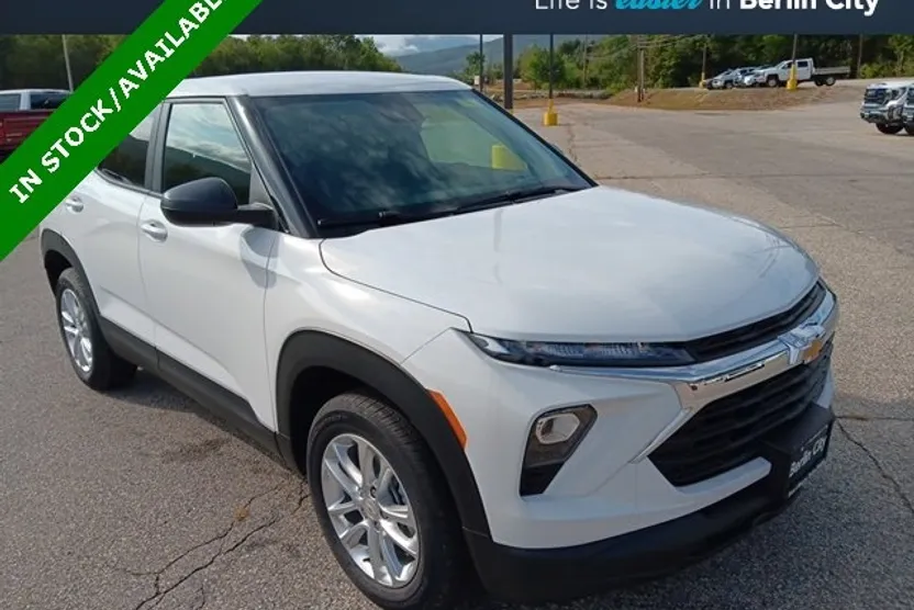 2026 Chevrolet Trailblazer LS photo 1