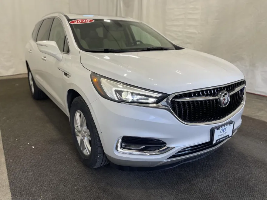 2020 Buick Enclave Essence photo 1